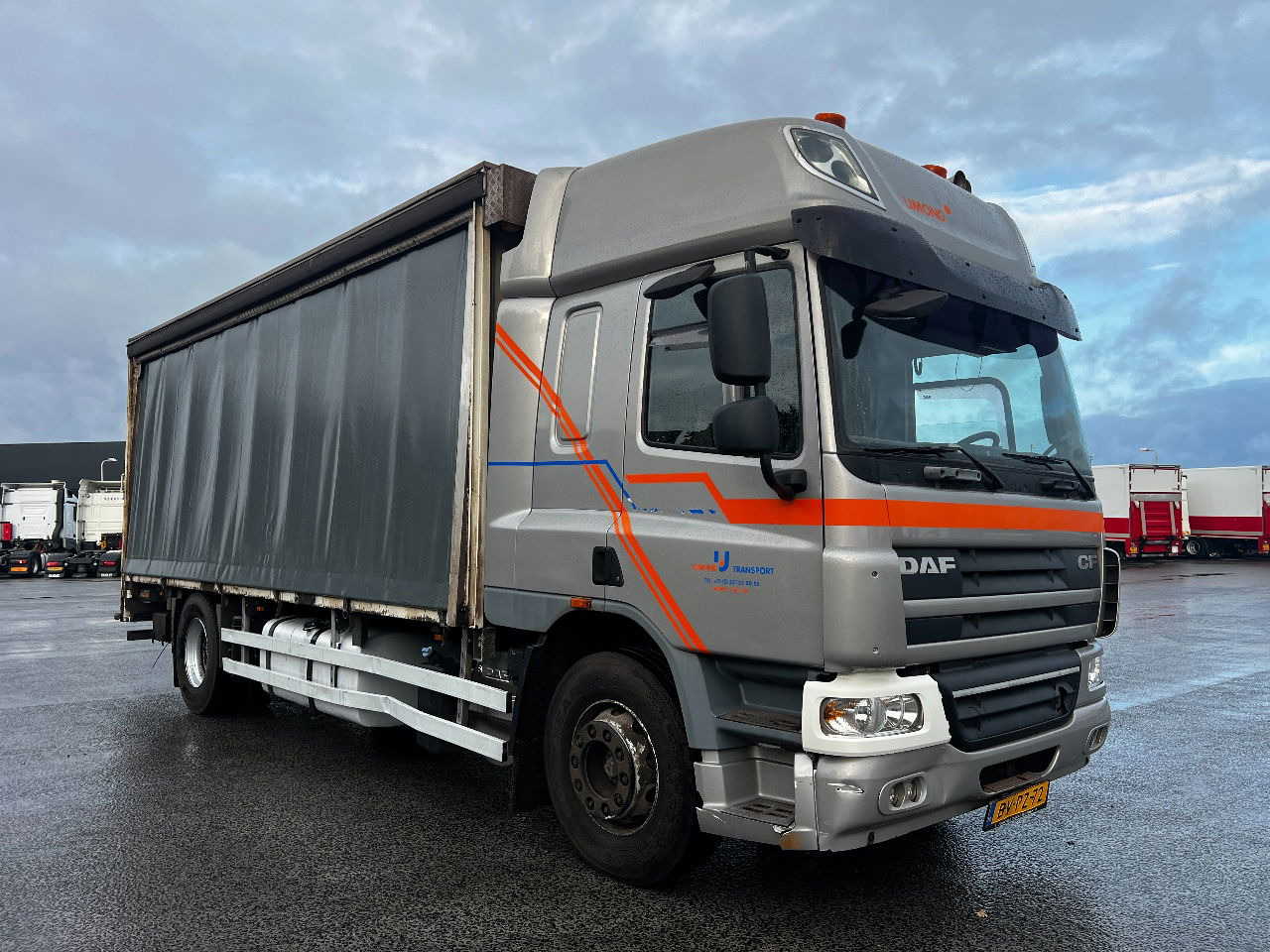 DAF CF 75.250 SC, Euro 5 - Tent veoauto: pilt 2 DAF CF 75.250 SC, Euro 5 - Tent veoauto: pilt 2