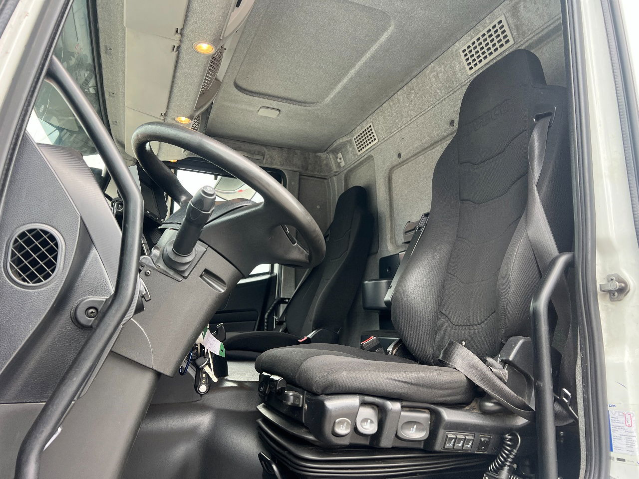 Kasti veoauto Iveco Stralis 310 AD, 19Ton, Euro 6: pilt 10