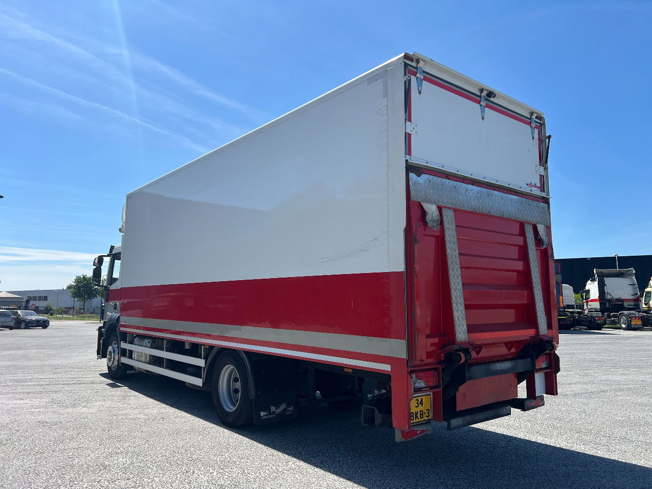 Iveco Stralis 310 AD, 19Ton, Euro 6 - Kasti veoauto: pilt 4 Iveco Stralis 310 AD, 19Ton, Euro 6 - Kasti veoauto: pilt 4