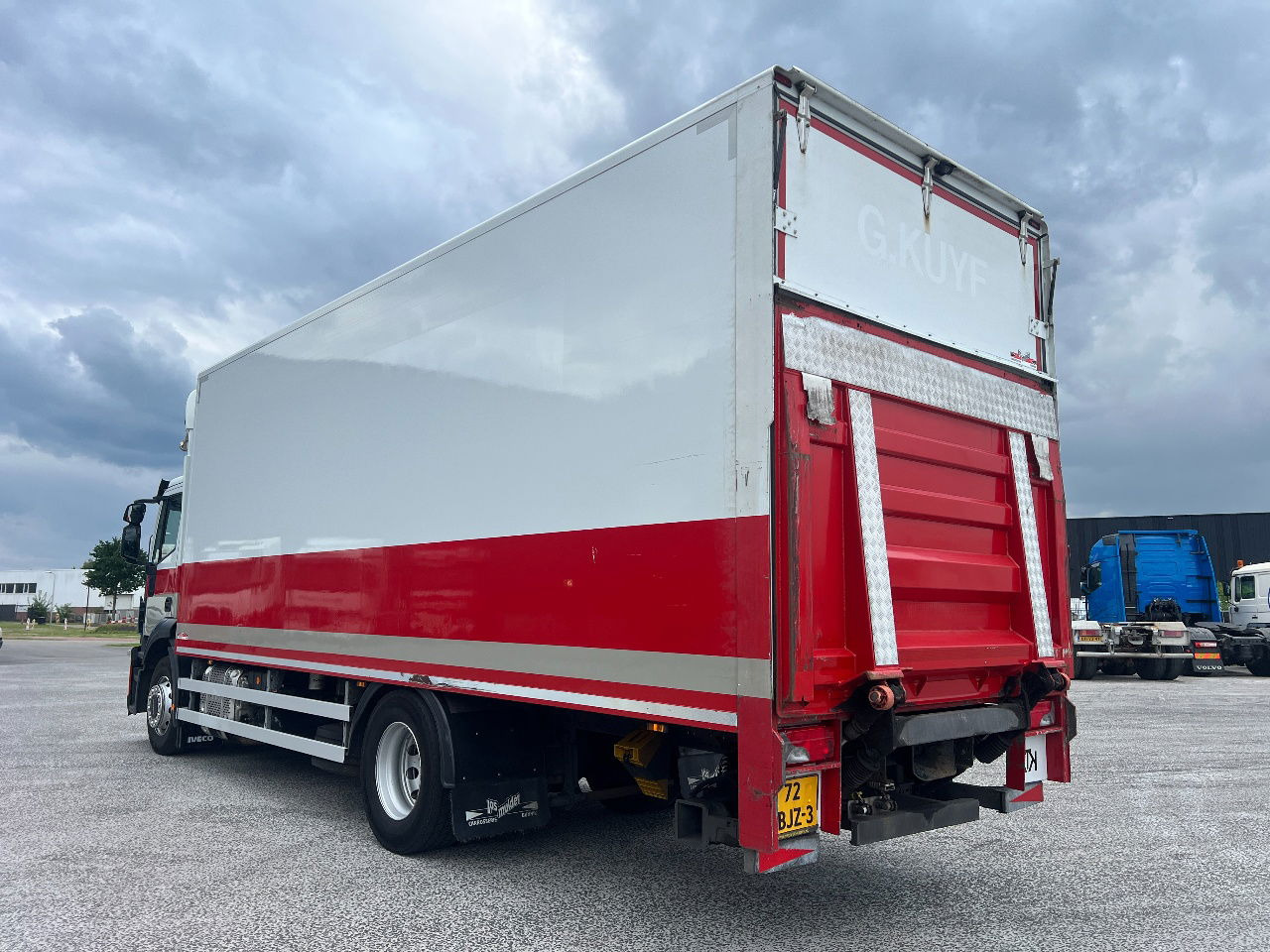 Iveco Stralis 310 AD, 19Ton, Euro 6 - Kasti veoauto: pilt 4 Iveco Stralis 310 AD, 19Ton, Euro 6 - Kasti veoauto: pilt 4