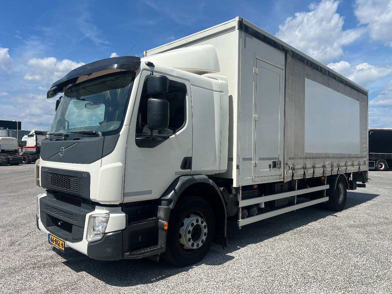 Volvo FE 250 Euro 6, 19T - Tent veoauto: pilt 1 Volvo FE 250 Euro 6, 19T - Tent veoauto: pilt 1