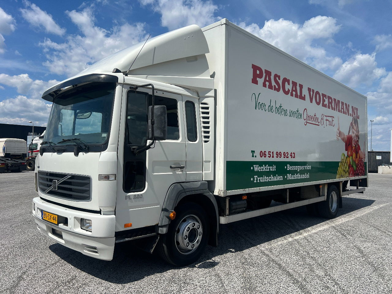 Volvo FL 612 220PK, Euro 3 - Kasti veoauto: pilt 1 Volvo FL 612 220PK, Euro 3 - Kasti veoauto: pilt 1