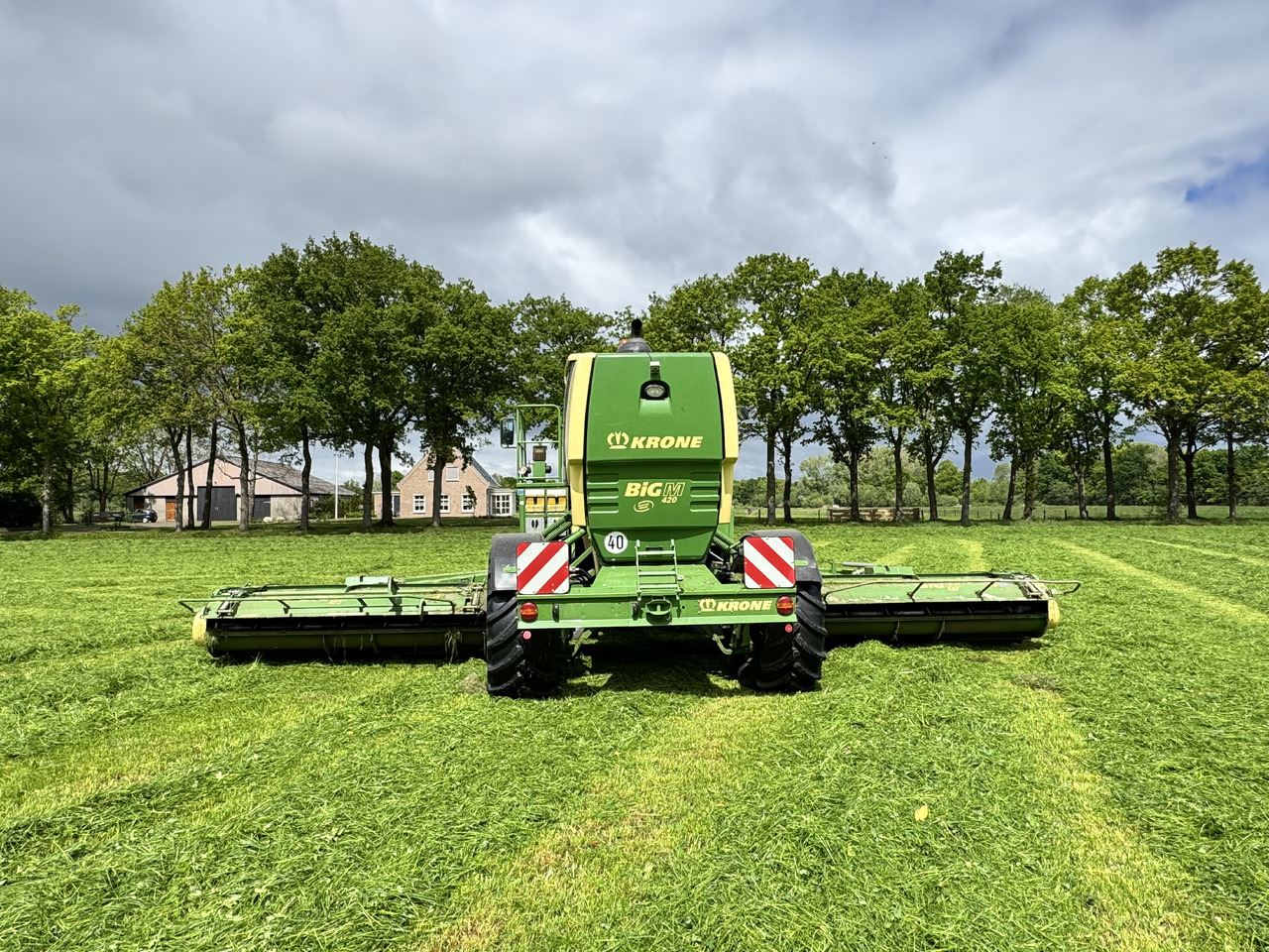 Krone Big M 420 CV - Niiduk: pilt 2 Krone Big M 420 CV - Niiduk: pilt 2