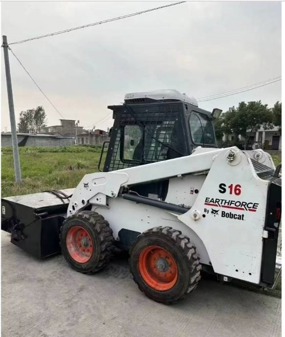 Bobcat S 16 - Kompaktlaadur: pilt 3 Bobcat S 16 - Kompaktlaadur: pilt 3