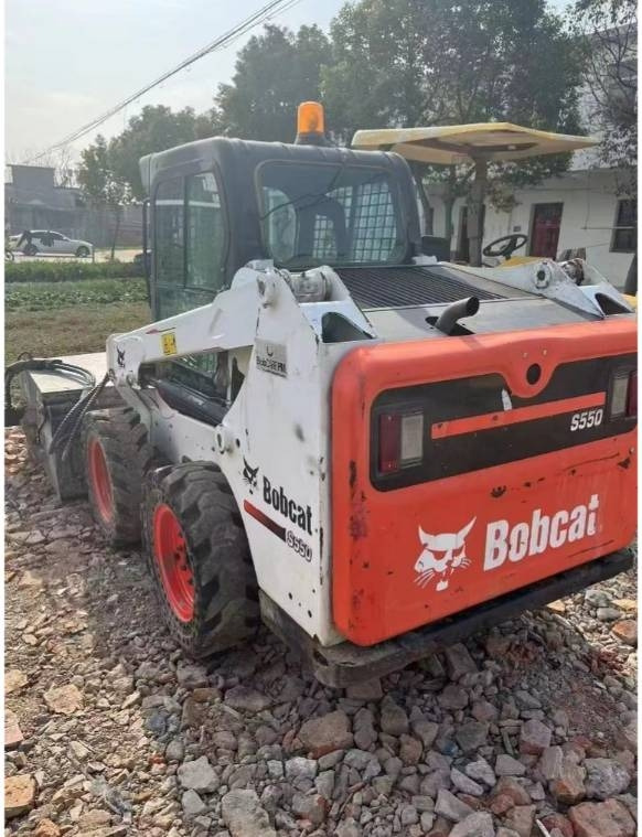 Bobcat S550 - Kompaktlaadur: pilt 1 Bobcat S550 - Kompaktlaadur: pilt 1