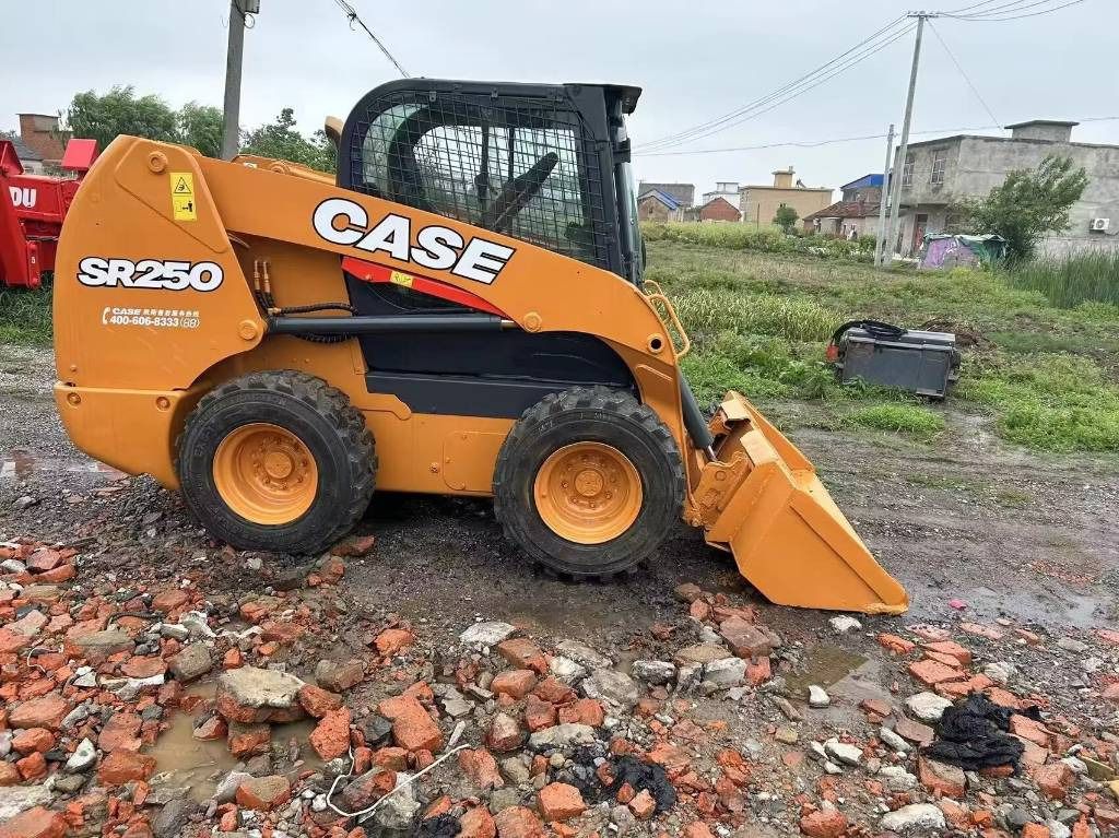 CASE SR 250 - Kompaktlaadur: pilt 4 CASE SR 250 - Kompaktlaadur: pilt 4