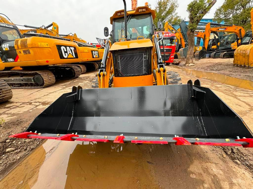 CAT 100% new CAT 420 F - Ekskavaator-laadur: pilt 3 CAT 100% new CAT 420 F - Ekskavaator-laadur: pilt 3