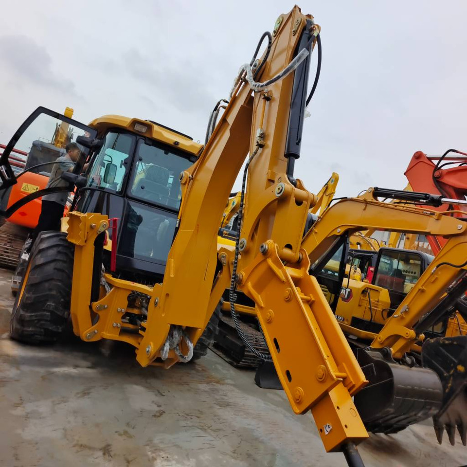CAT 100% new caterpillar 420 F - Ekskavaator-laadur: pilt 1 CAT 100% new caterpillar 420 F - Ekskavaator-laadur: pilt 1