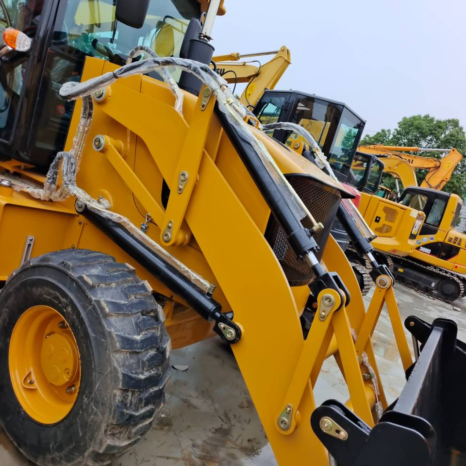 CAT 100% new caterpillar 420 F - Ekskavaator-laadur: pilt 5 CAT 100% new caterpillar 420 F - Ekskavaator-laadur: pilt 5