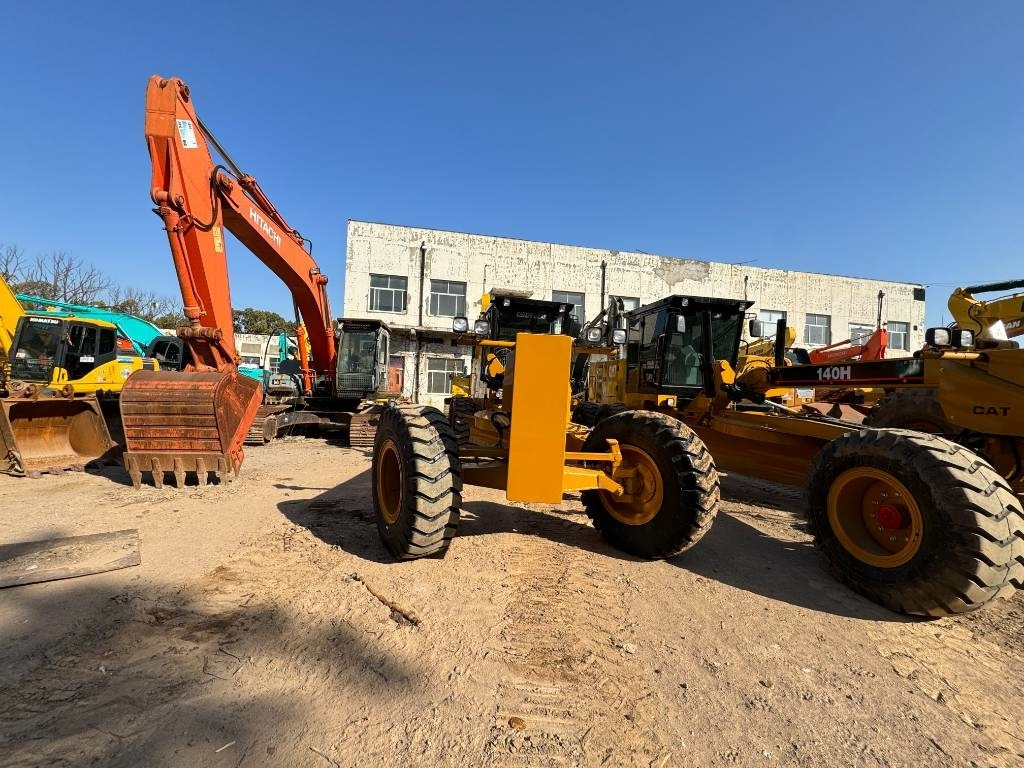 CAT 140 K - Teehöövel: pilt 4 CAT 140 K - Teehöövel: pilt 4