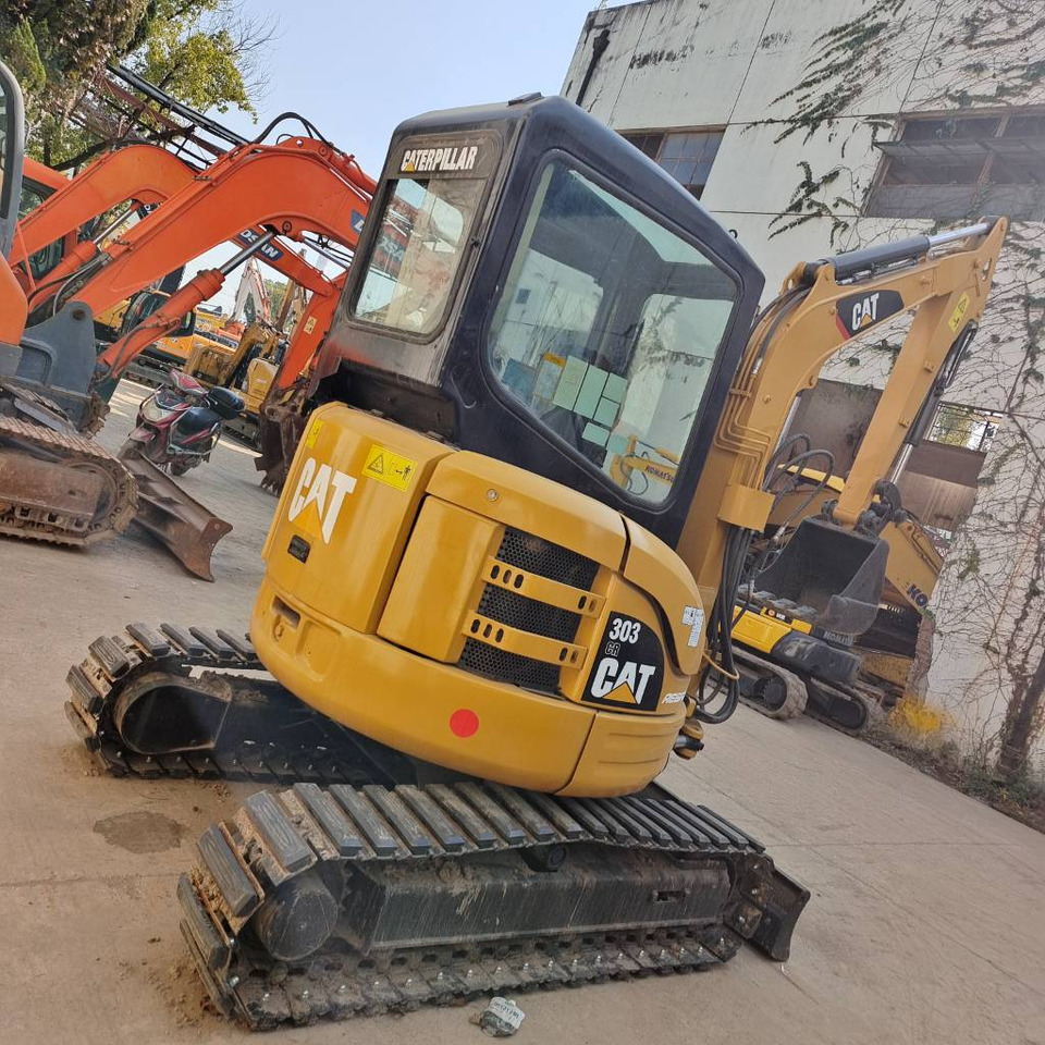 CAT 303 CR - Miniekskavaator: pilt 1 CAT 303 CR - Miniekskavaator: pilt 1