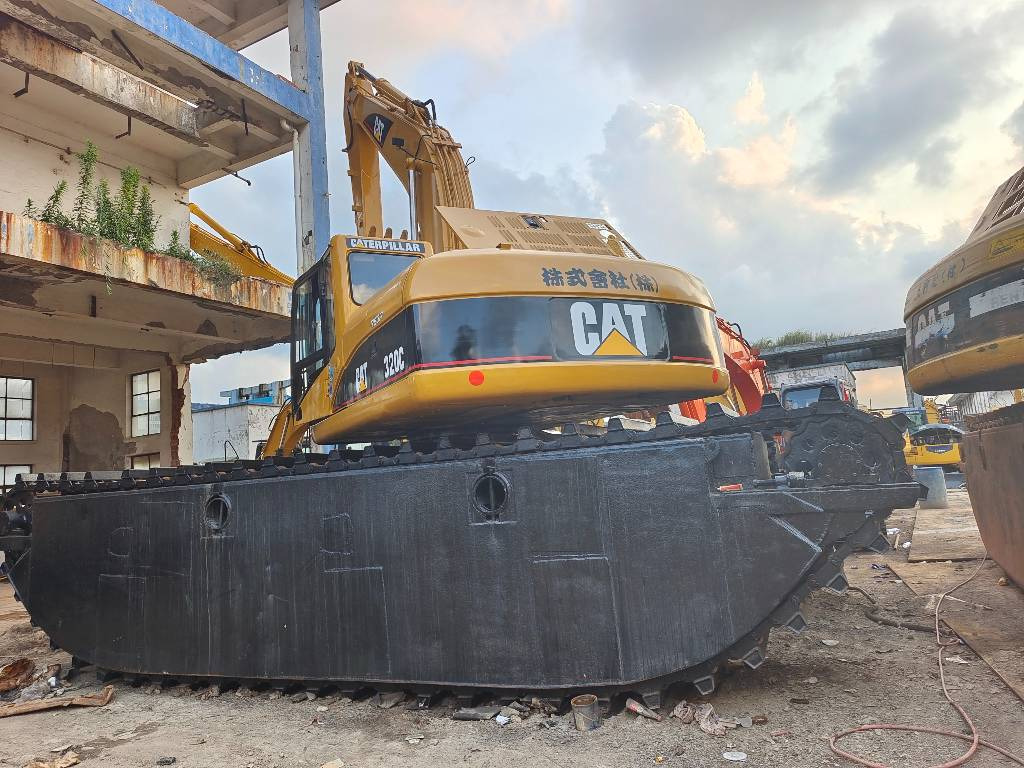 CAT 320 C - Külgepaigaldatav ekskavaator: pilt 3 CAT 320 C - Külgepaigaldatav ekskavaator: pilt 3