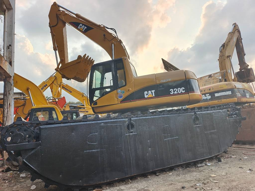 CAT 320 C - Külgepaigaldatav ekskavaator: pilt 1 CAT 320 C - Külgepaigaldatav ekskavaator: pilt 1