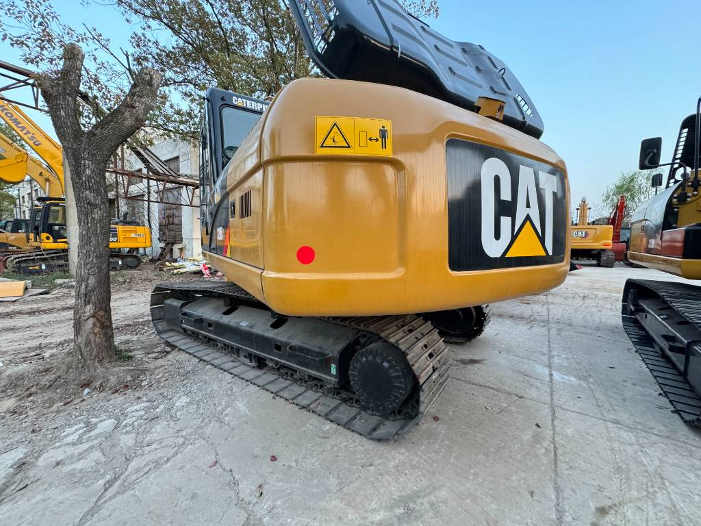 CAT 320 D-C7.1 enging - Lintekskavaator: pilt 2 CAT 320 D-C7.1 enging - Lintekskavaator: pilt 2