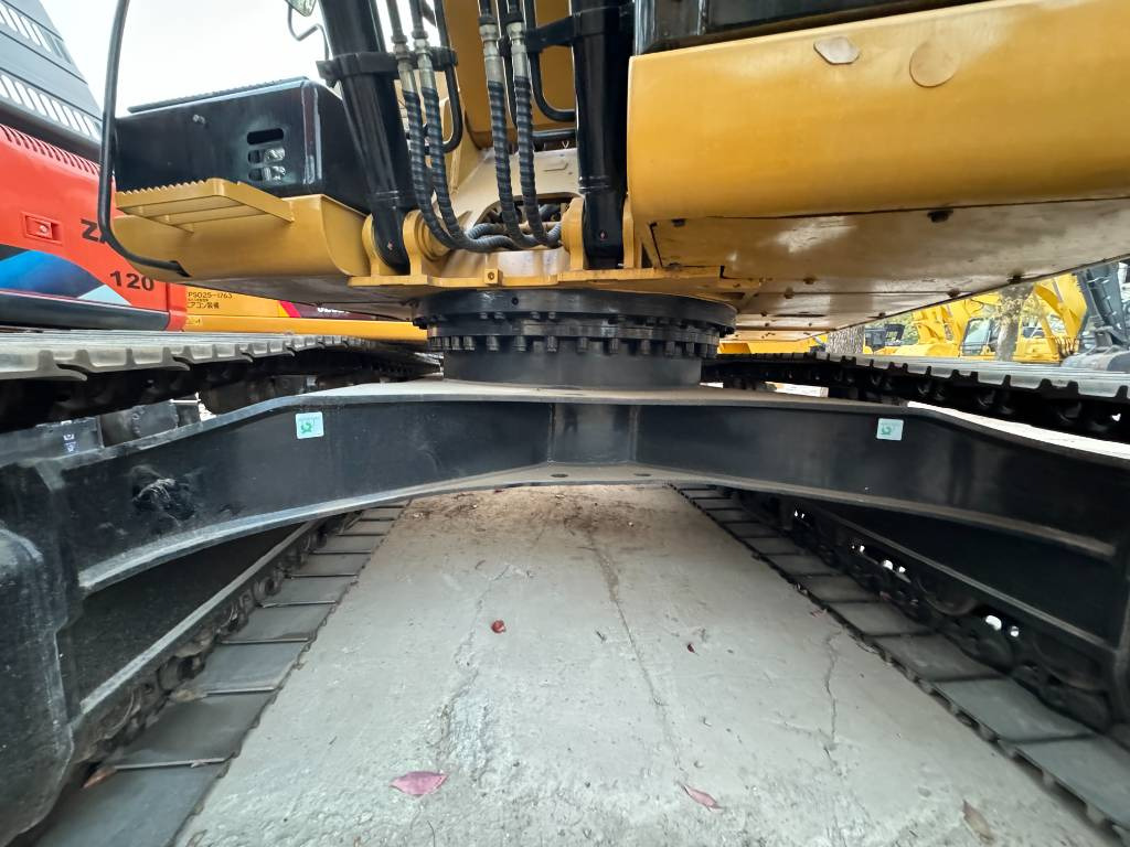CAT 320 D-C7.1 enging - Lintekskavaator: pilt 5 CAT 320 D-C7.1 enging - Lintekskavaator: pilt 5