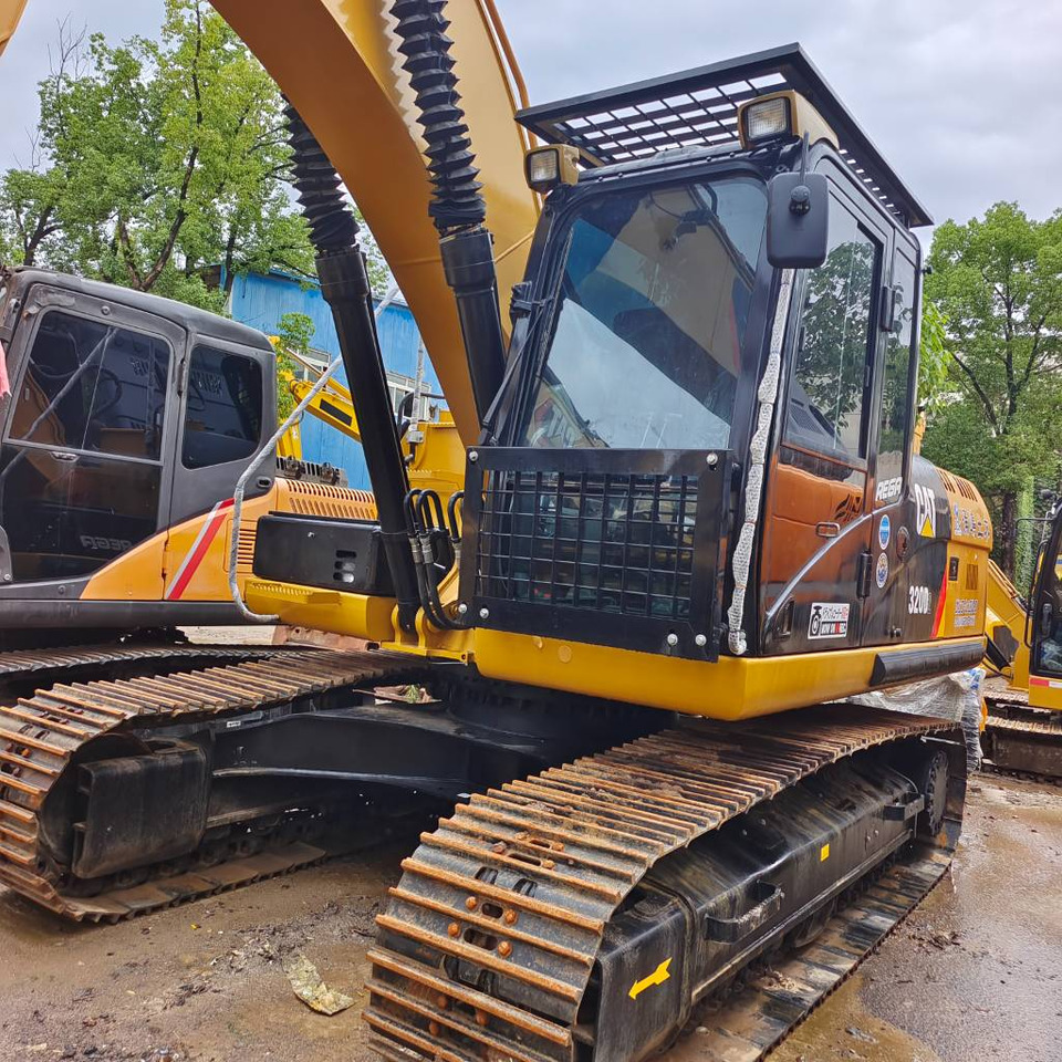 CAT 320D2 - Lintekskavaator: pilt 1 CAT 320D2 - Lintekskavaator: pilt 1