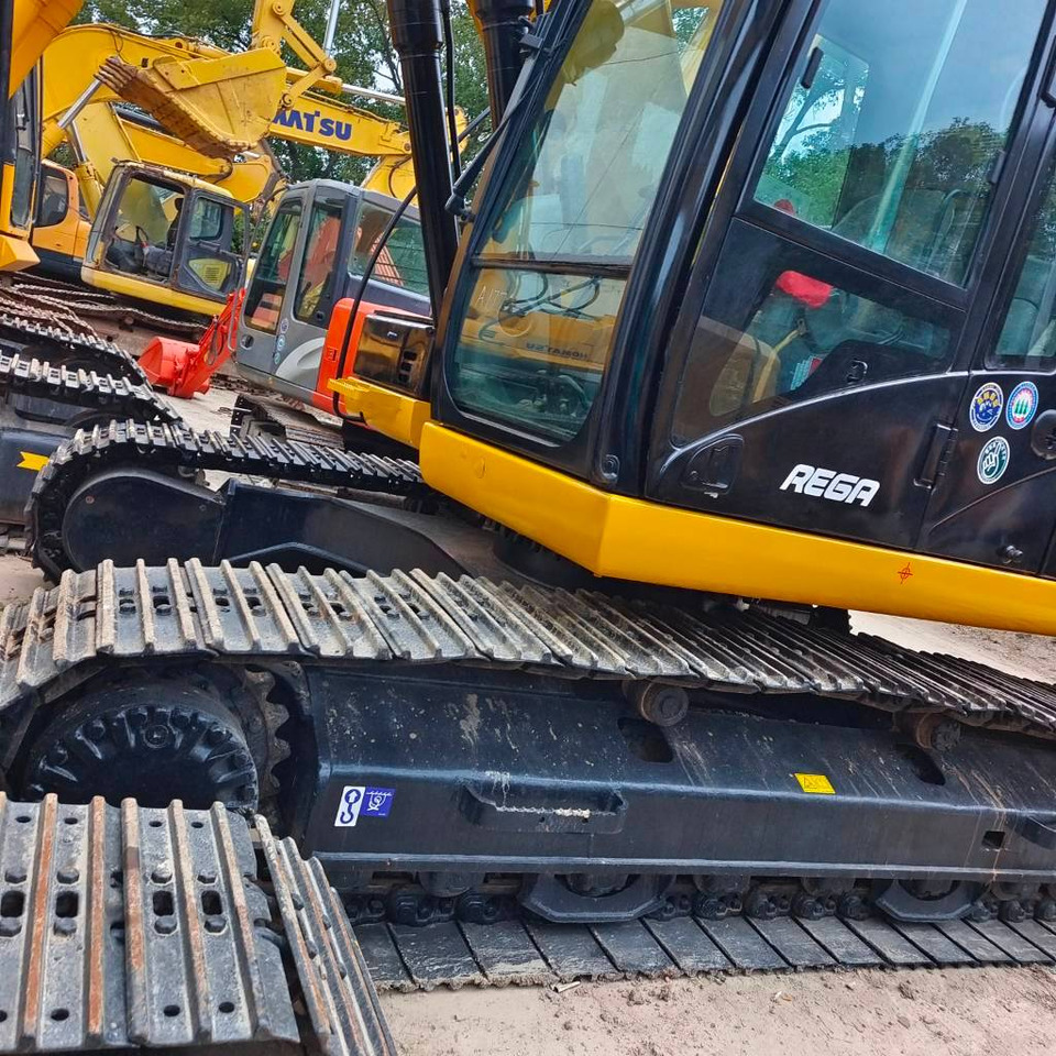 CAT 323 D - Lintekskavaator: pilt 2 CAT 323 D - Lintekskavaator: pilt 2