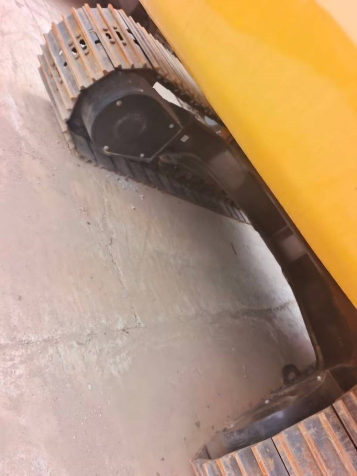 CAT 323 GC - Lintekskavaator: pilt 2 CAT 323 GC - Lintekskavaator: pilt 2