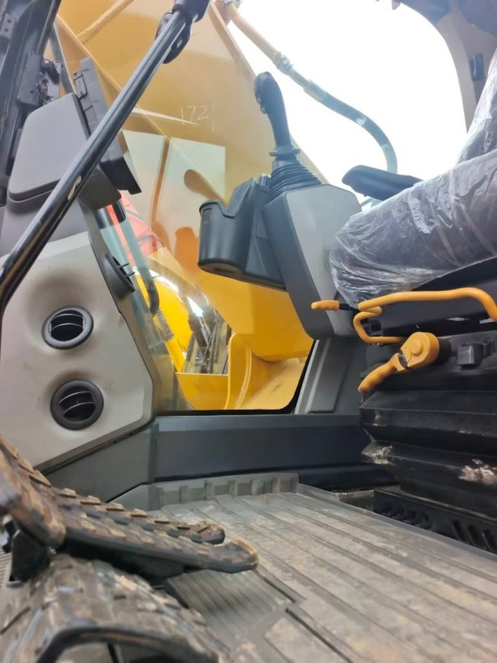 CAT 323 GC - Lintekskavaator: pilt 3 CAT 323 GC - Lintekskavaator: pilt 3