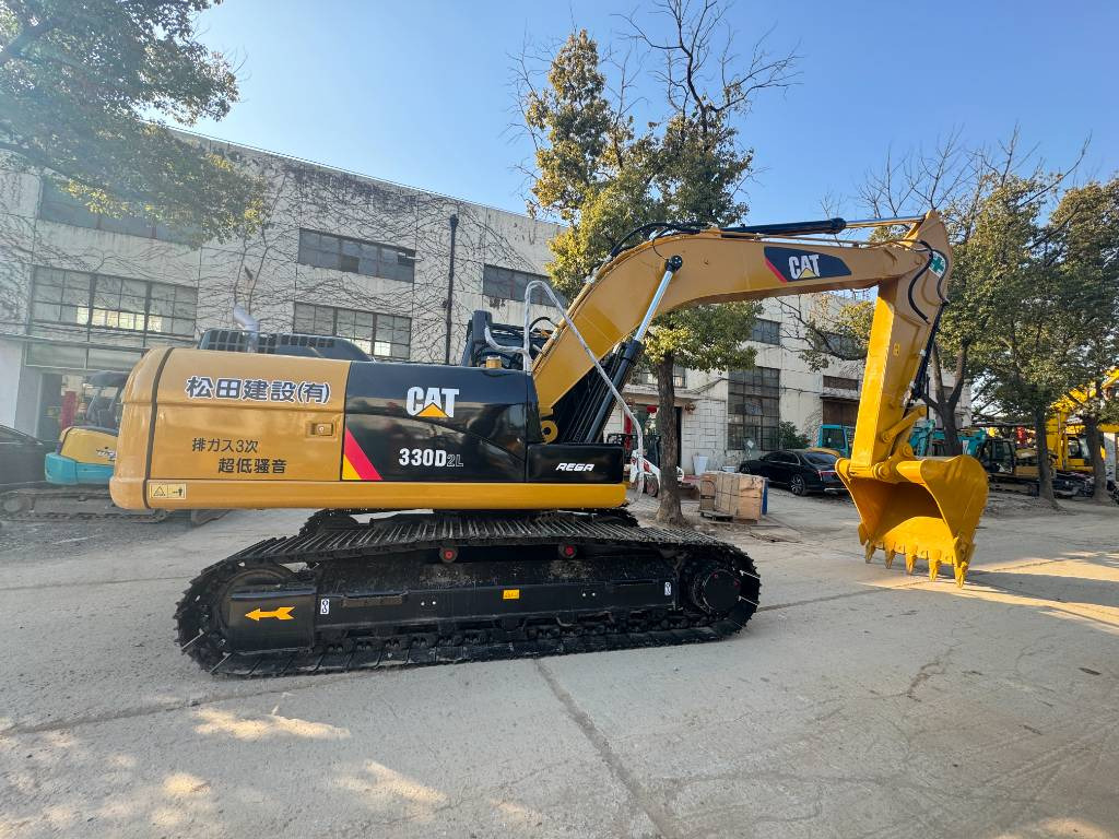 CAT 330 D2 L - Lintekskavaator: pilt 1 CAT 330 D2 L - Lintekskavaator: pilt 1