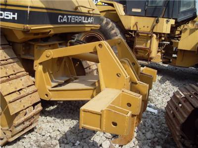 CAT D 5 H - Buldooser: pilt 2 CAT D 5 H - Buldooser: pilt 2