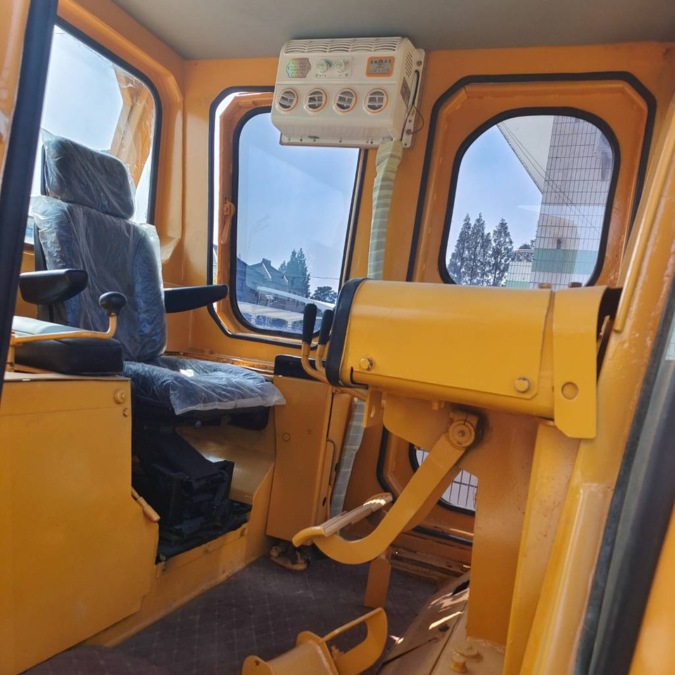 CAT D 7 G - Teehöövel: pilt 4 CAT D 7 G - Teehöövel: pilt 4