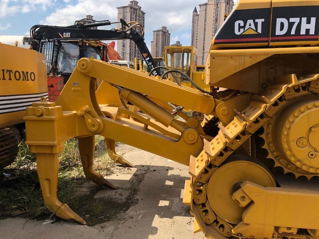 CAT D 7 H - Buldooser: pilt 3 CAT D 7 H - Buldooser: pilt 3