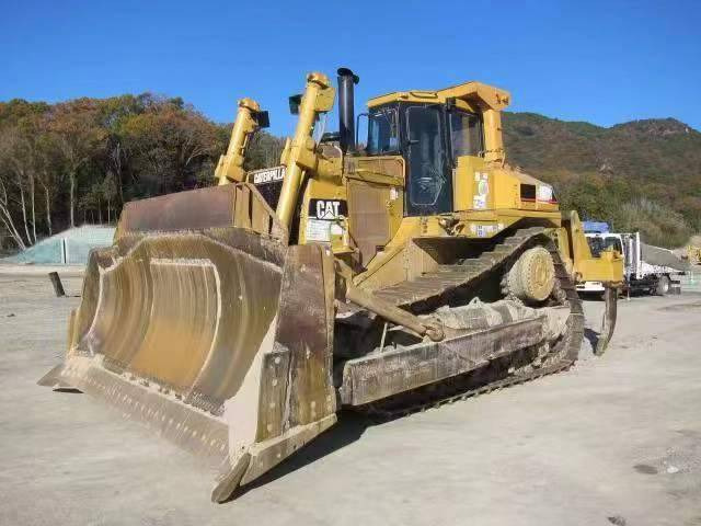 CAT D 9 R - Buldooser: pilt 2 CAT D 9 R - Buldooser: pilt 2