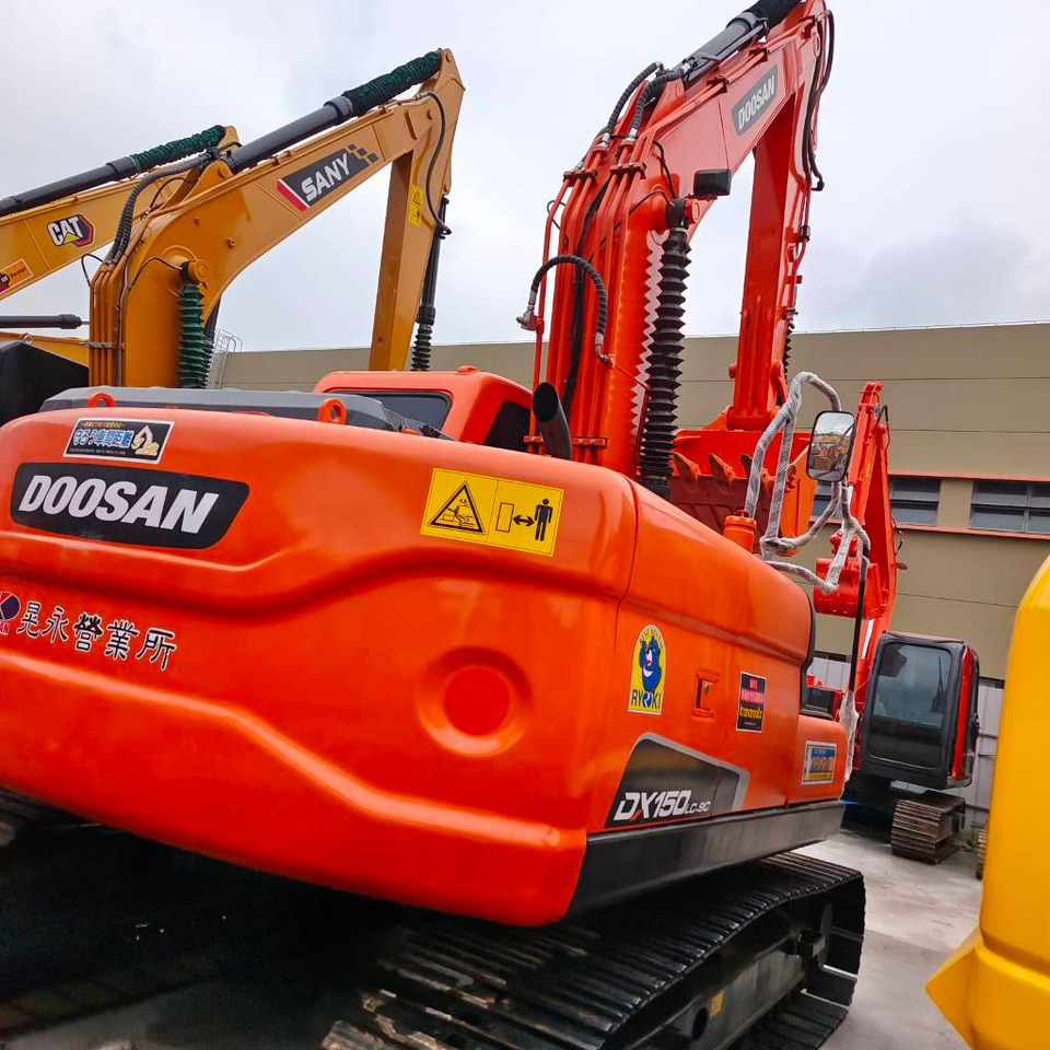 Doosan DX 150 LC - Lintekskavaator: pilt 1 Doosan DX 150 LC - Lintekskavaator: pilt 1