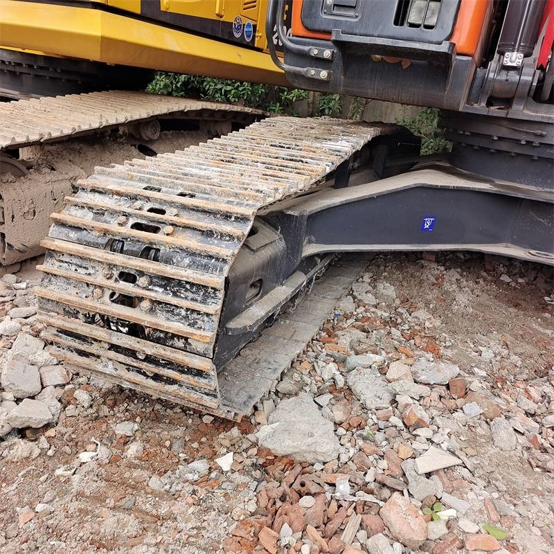 Doosan DX 225 LC - Lintekskavaator: pilt 3 Doosan DX 225 LC - Lintekskavaator: pilt 3