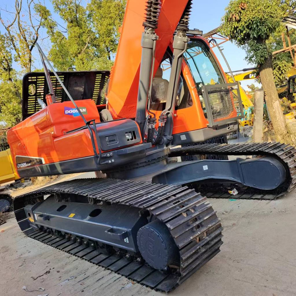 Doosan DX 225 LC - Lintekskavaator: pilt 4 Doosan DX 225 LC - Lintekskavaator: pilt 4