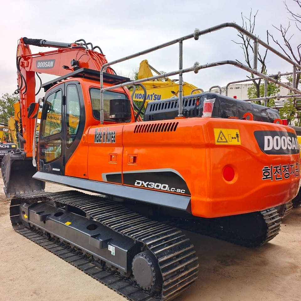 Doosan DX 300 - Lintekskavaator: pilt 2 Doosan DX 300 - Lintekskavaator: pilt 2