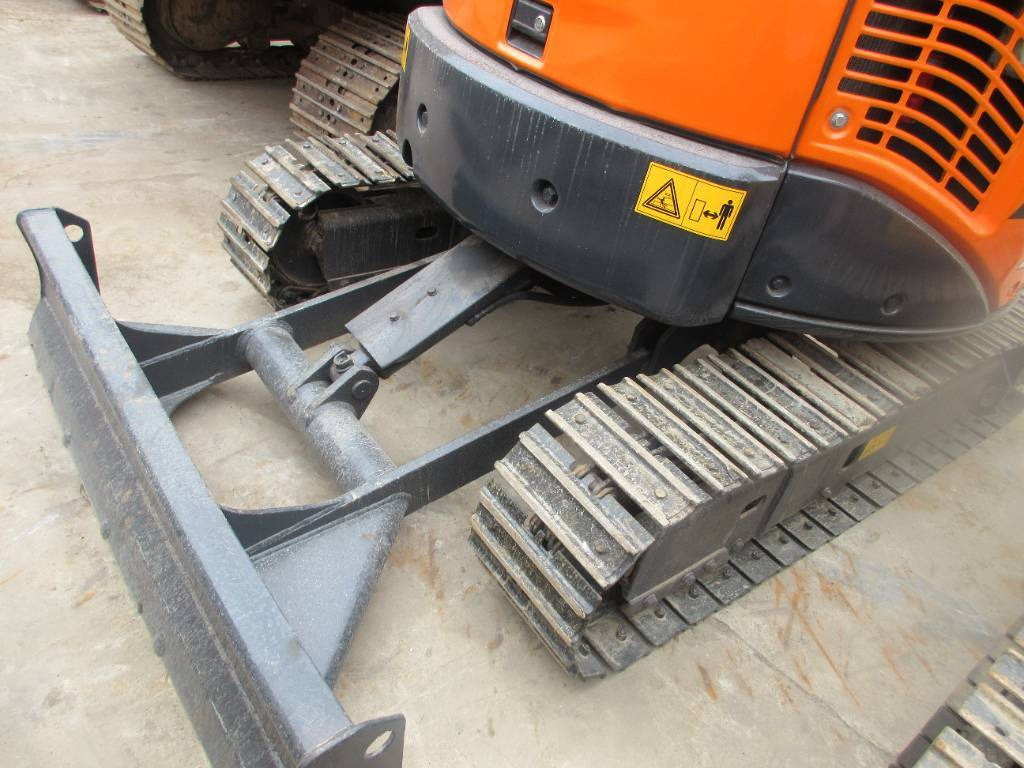 Miniekskavaator Hitachi ZX 30 U: pilt 13