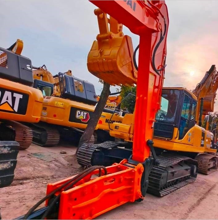 Hyundai 210 W-9 - Ratastel ekskavaator: pilt 5 Hyundai 210 W-9 - Ratastel ekskavaator: pilt 5
