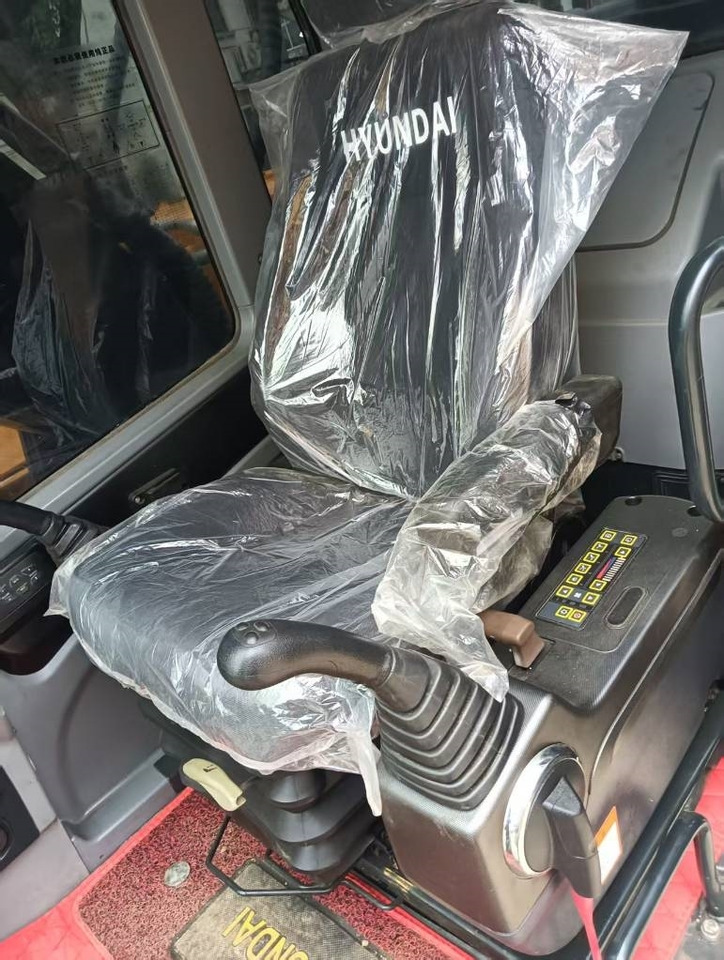 Hyundai 220LC-9S - Lintekskavaator: pilt 3 Hyundai 220LC-9S - Lintekskavaator: pilt 3