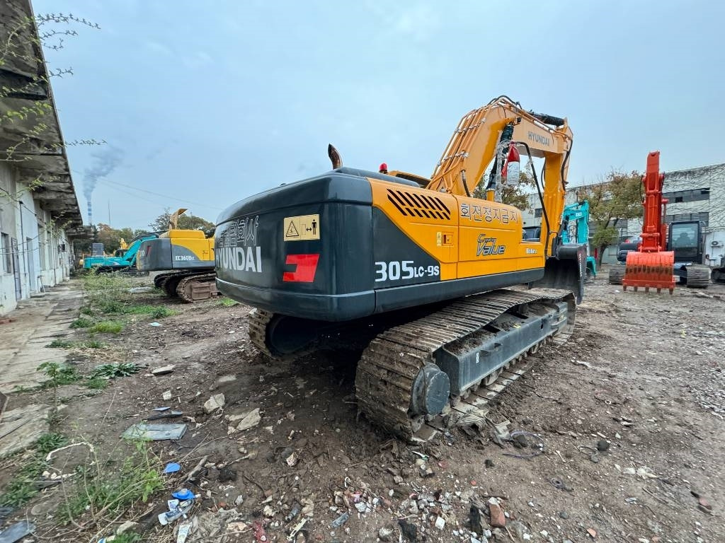 Hyundai 305lc - Lintekskavaator: pilt 3 Hyundai 305lc - Lintekskavaator: pilt 3