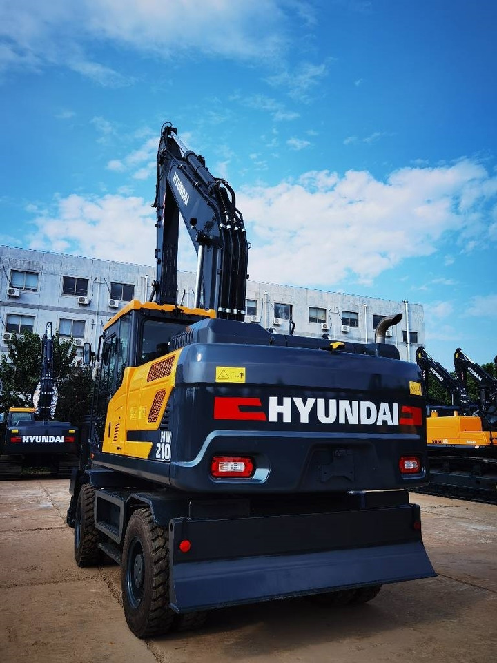 Hyundai HW 210 A - Ratastel ekskavaator: pilt 2 Hyundai HW 210 A - Ratastel ekskavaator: pilt 2