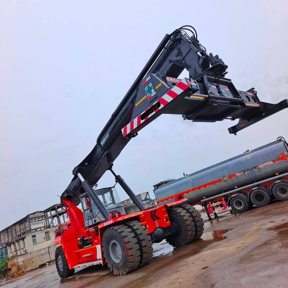 Kalmar DRF 450 - Lükandvirnastaja: pilt 3 Kalmar DRF 450 - Lükandvirnastaja: pilt 3