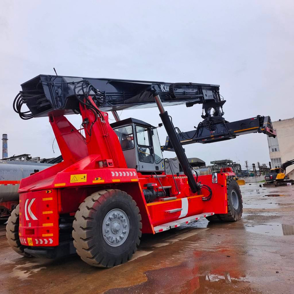Kalmar DRF 450 - Lükandvirnastaja: pilt 5 Kalmar DRF 450 - Lükandvirnastaja: pilt 5