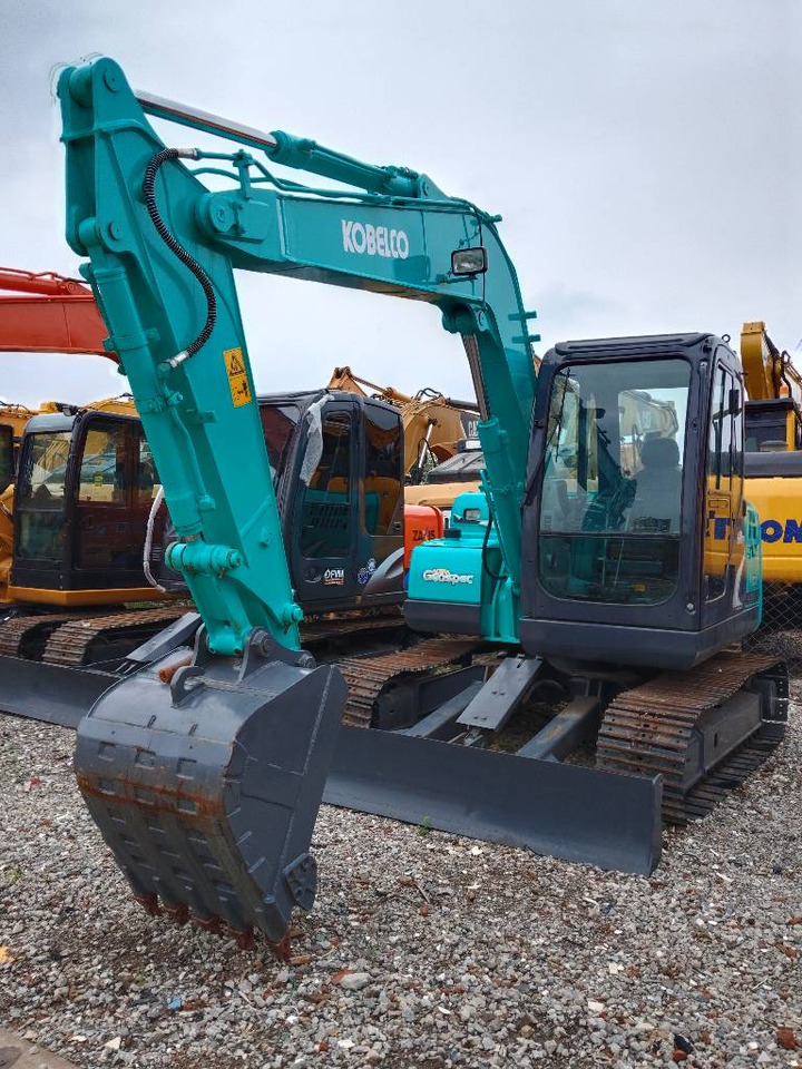 Kobelco SK 75 - Lintekskavaator: pilt 1 Kobelco SK 75 - Lintekskavaator: pilt 1