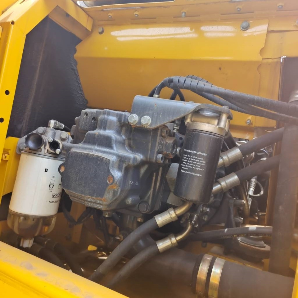 Komatsu 200 LC - Lintekskavaator: pilt 5 Komatsu 200 LC - Lintekskavaator: pilt 5