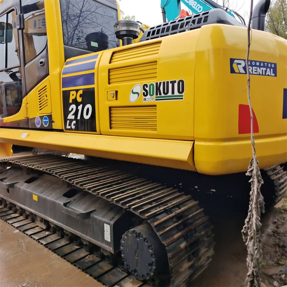 Komatsu PC 210 LC - Lintekskavaator: pilt 1 Komatsu PC 210 LC - Lintekskavaator: pilt 1