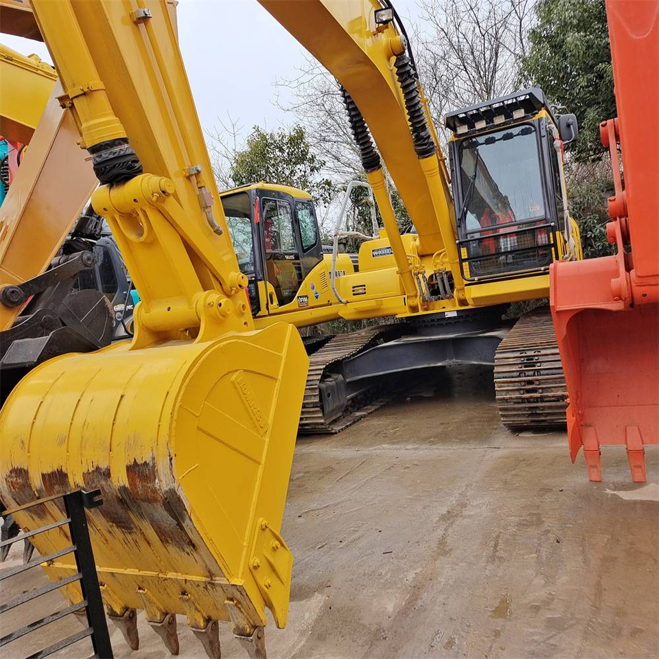 Komatsu PC 210 LC - Lintekskavaator: pilt 2 Komatsu PC 210 LC - Lintekskavaator: pilt 2