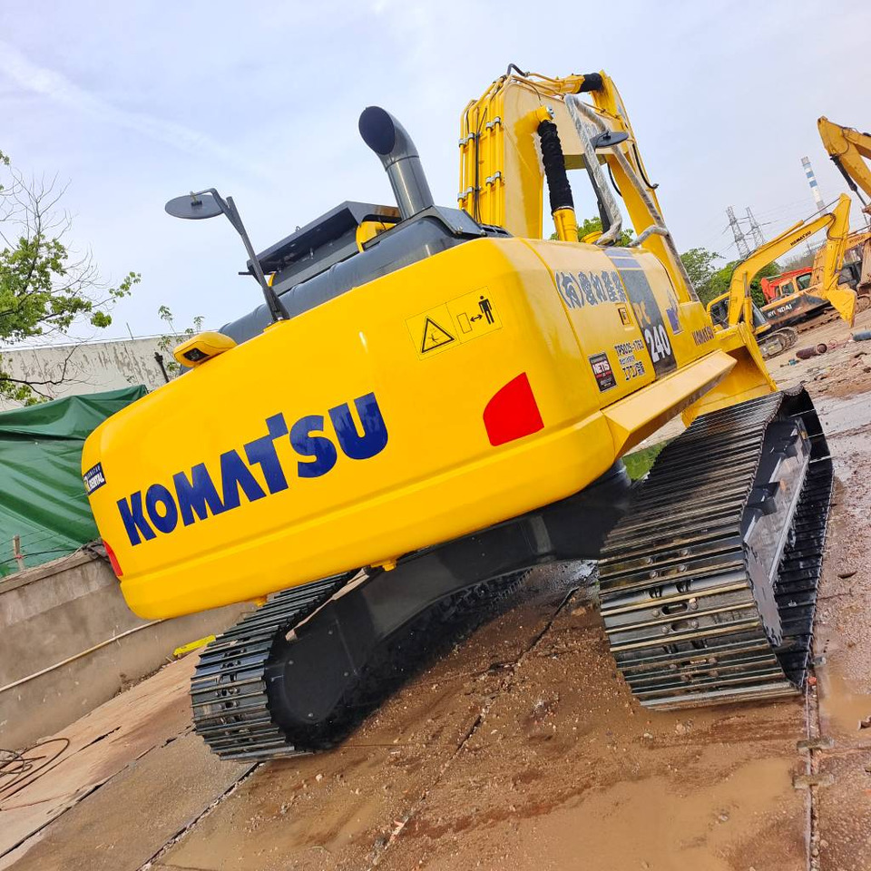 Komatsu PC 240 LC-8 - Lintekskavaator: pilt 2 Komatsu PC 240 LC-8 - Lintekskavaator: pilt 2