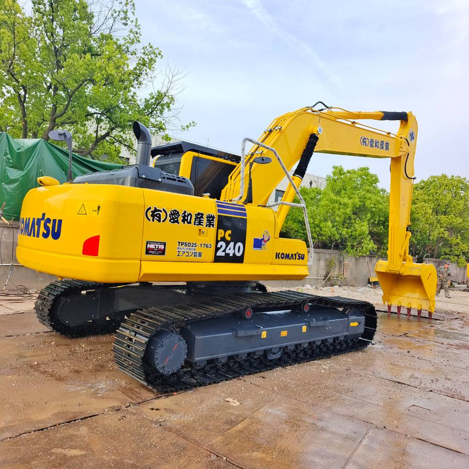 Komatsu PC 240 LC-8 - Lintekskavaator: pilt 1 Komatsu PC 240 LC-8 - Lintekskavaator: pilt 1