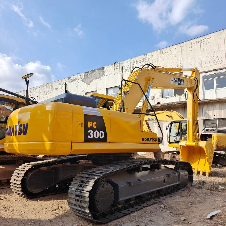 Komatsu PC 300 - Lintekskavaator: pilt 1 Komatsu PC 300 - Lintekskavaator: pilt 1