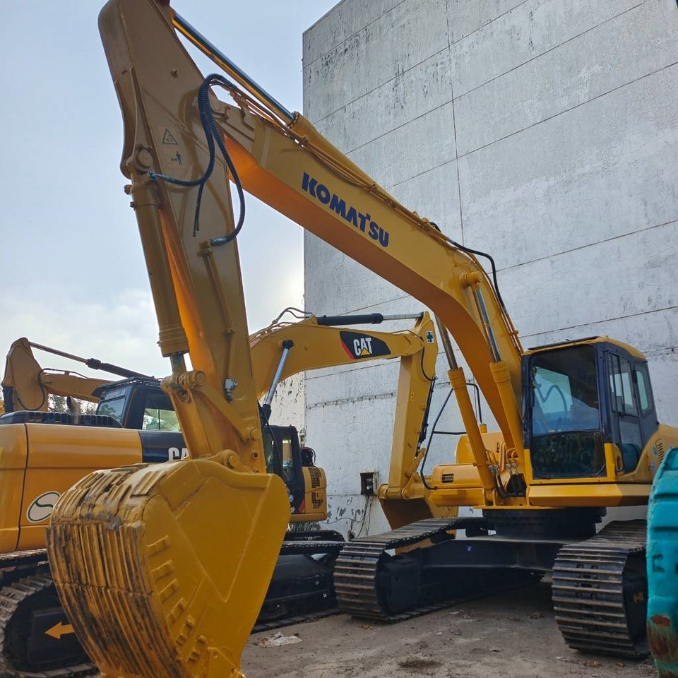 Komatsu PC 300 - Lintekskavaator: pilt 2 Komatsu PC 300 - Lintekskavaator: pilt 2