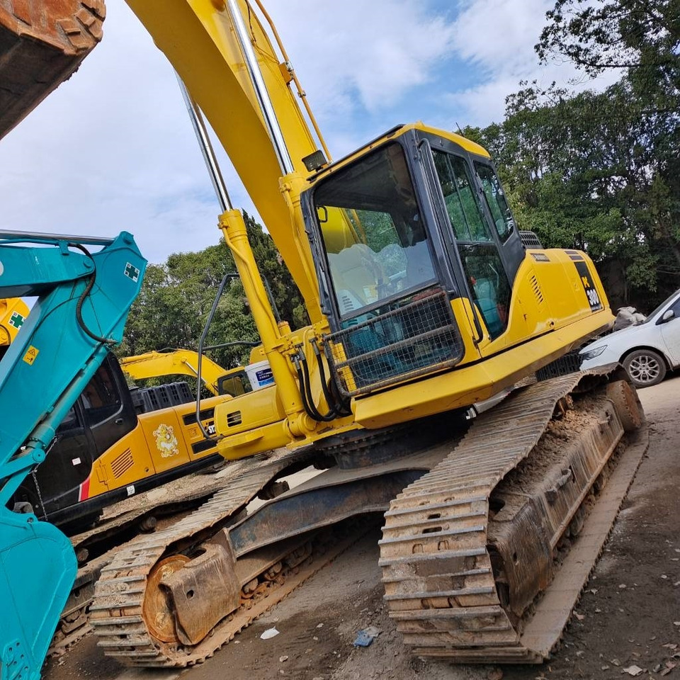 Komatsu PC 300 - Lintekskavaator: pilt 3 Komatsu PC 300 - Lintekskavaator: pilt 3