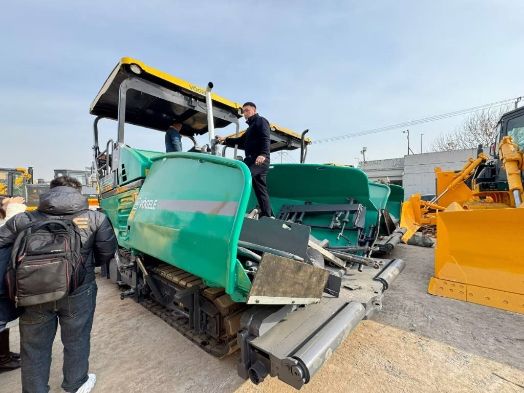 Vögele 1800-3 - Asfaldilaotur: pilt 3 Vögele 1800-3 - Asfaldilaotur: pilt 3