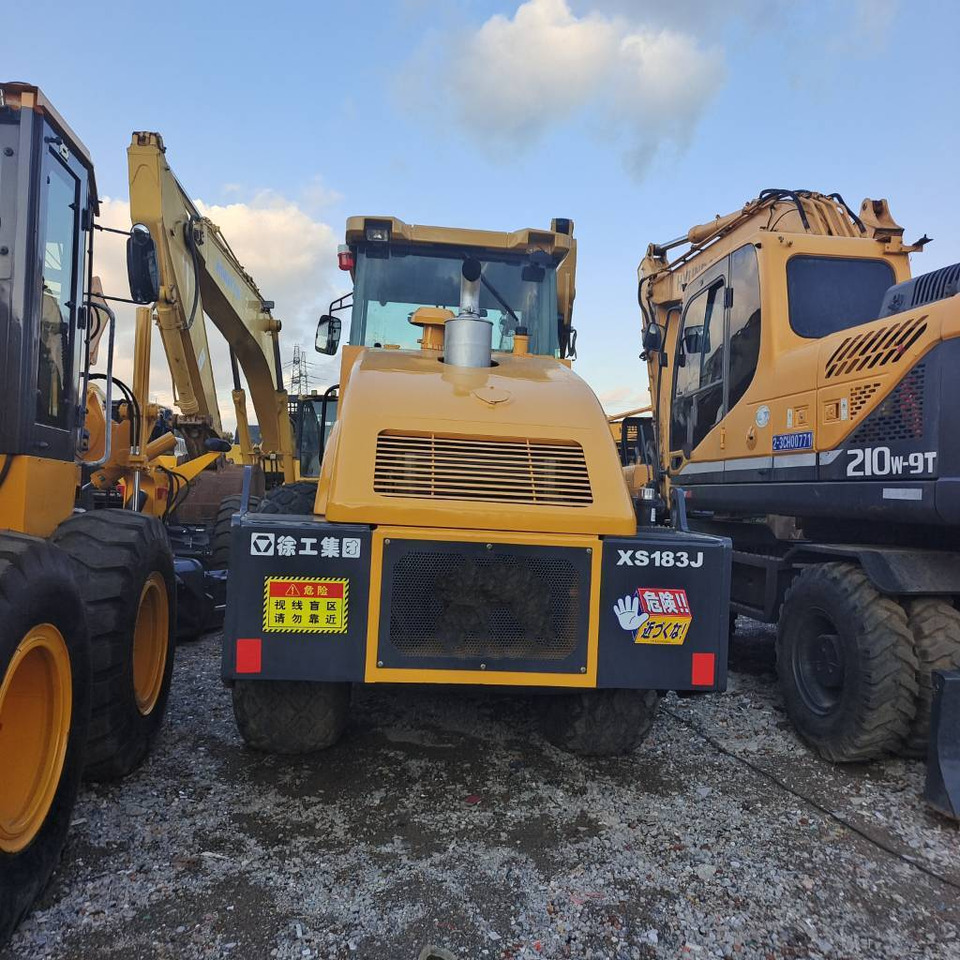 XCMG XS 183 J - Tihendaja: pilt 3 XCMG XS 183 J - Tihendaja: pilt 3